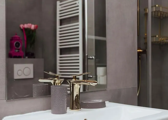 Modern Stylish Comfortable 2 Bedroom Apartment Vienna